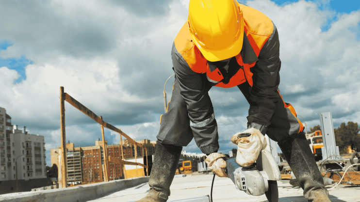 Job Opportunities in Essential Sectors: The Guide to Finding Unmissable Opportunities!